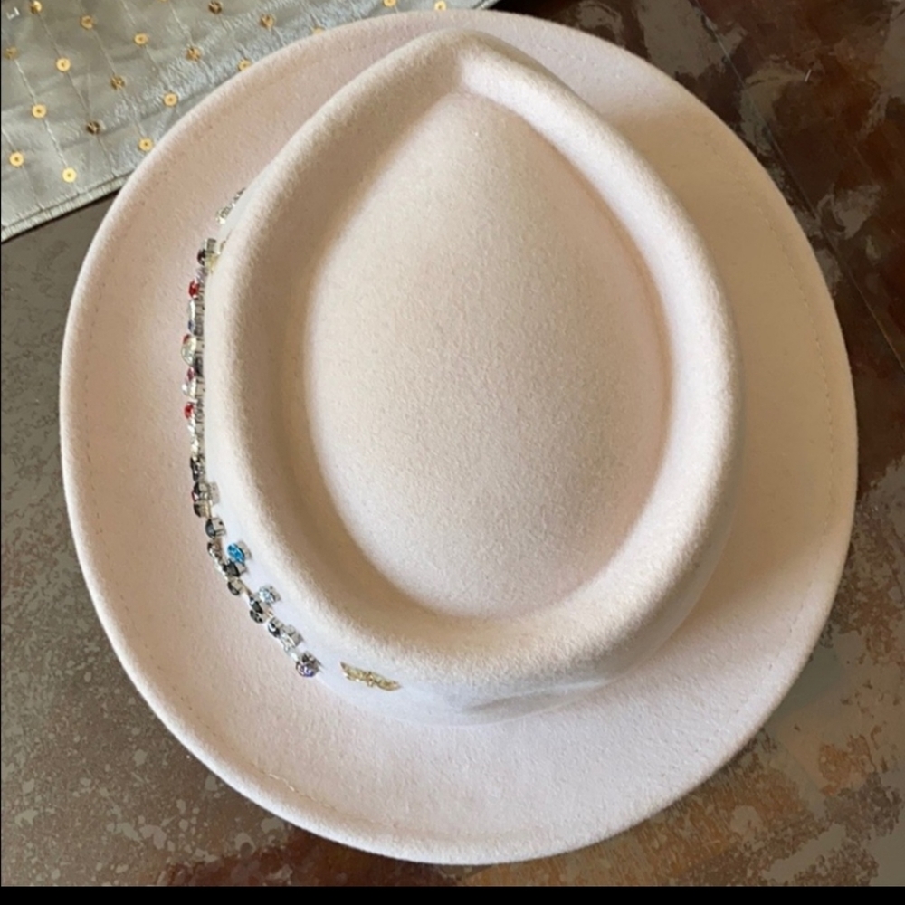 NWOT Brooklyn Hat STUNNING!! - Picture 3 of 7